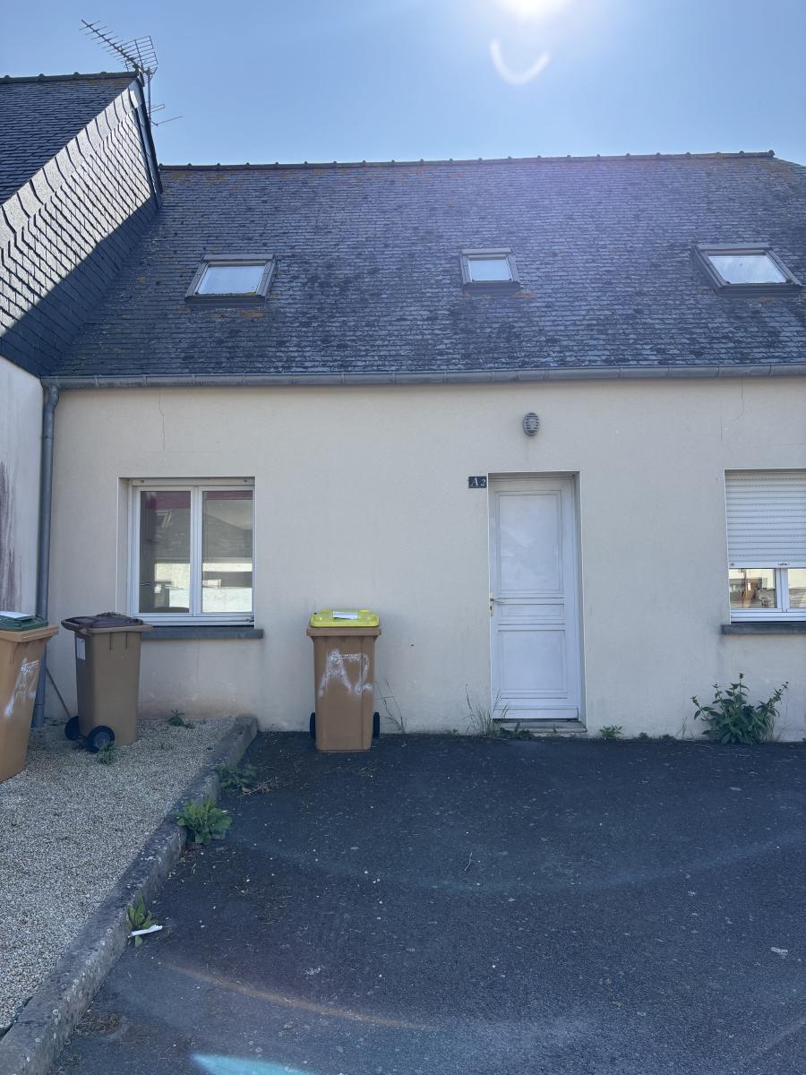 MAISON YFFINIAC